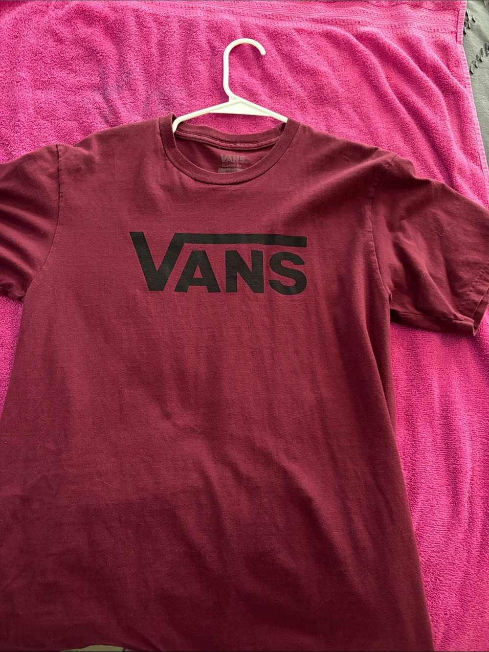 Vans Short-Sleeve Logo Tee in Burgundy with Black Print